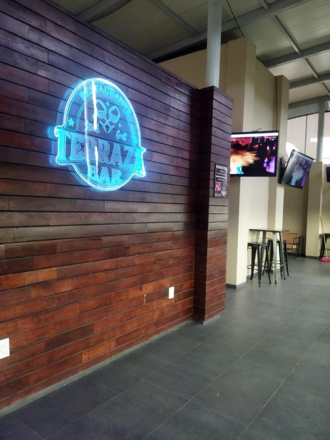 Hotel M Elite Black, Mexico City